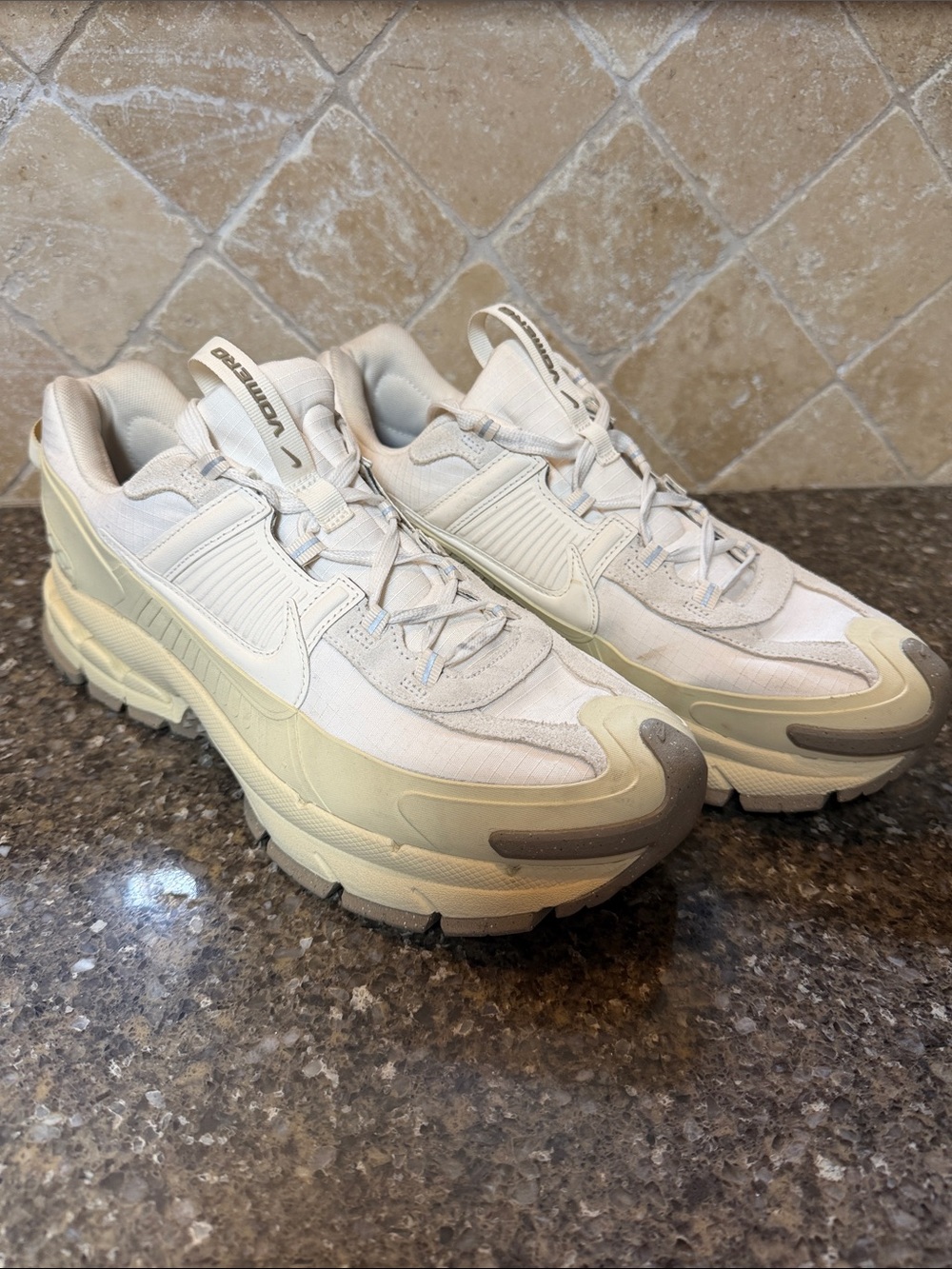Nike Men's Cream/Off-White Athletic Shoes